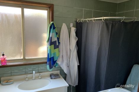Property photo of 17 Phoenix Crescent Casula NSW 2170