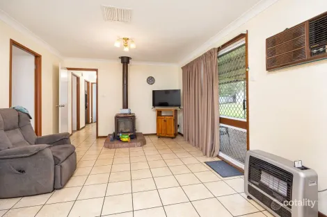 Property photo of 14 Skidmore Street Temora NSW 2666