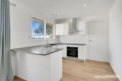 Property photo of 31 Plover Street Melton VIC 3337