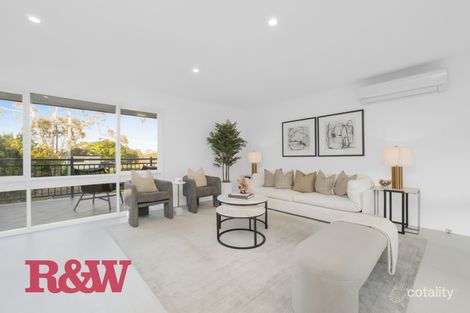 Property photo of 27 Megalong Crescent Campbelltown NSW 2560