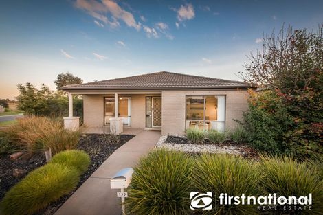Property photo of 122 Sandalwood Drive Pakenham VIC 3810