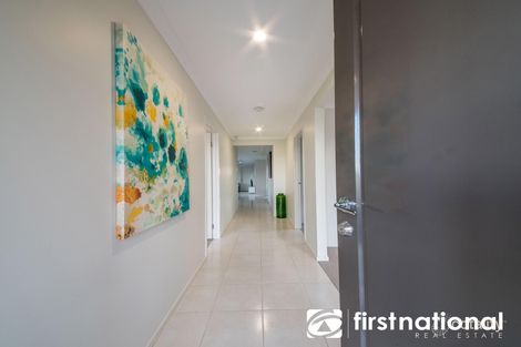 Property photo of 122 Sandalwood Drive Pakenham VIC 3810