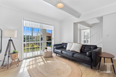 Property photo of 4 Apley Court Carindale QLD 4152