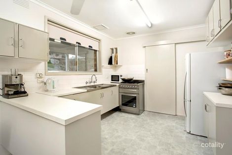 Property photo of 11 Sunnyside Crescent Wattle Glen VIC 3096