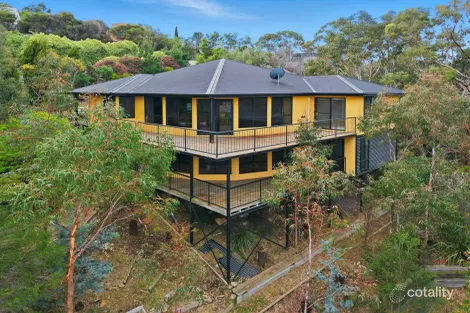 Property photo of 35 Wassell Place Lindisfarne TAS 7015