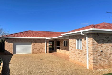 Property photo of 5 North Grove Drive Griffith NSW 2680