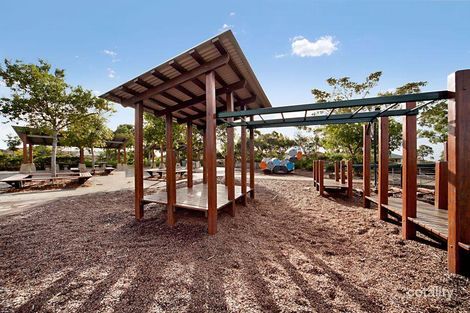 33 Southerden Dr, North Lakes, QLD 4509