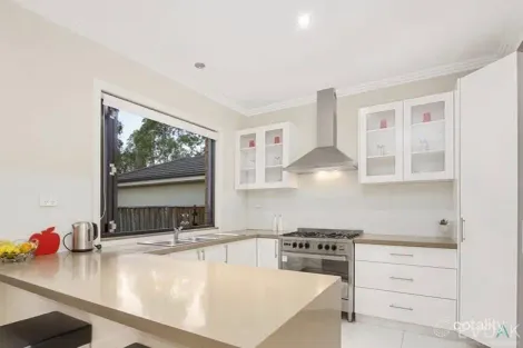 Property photo of 8 Jackson Place Kellyville NSW 2155
