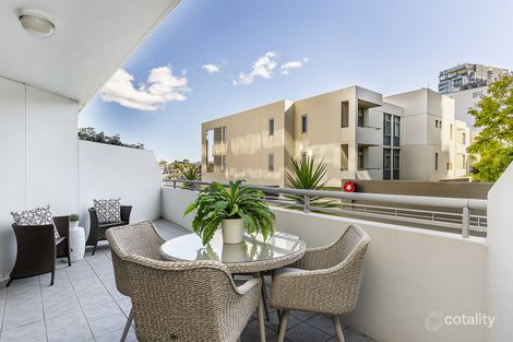 Property photo of 1004/30 Glen Street Milsons Point NSW 2061