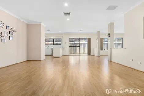 Property photo of 9 Normanby Bend Success WA 6164