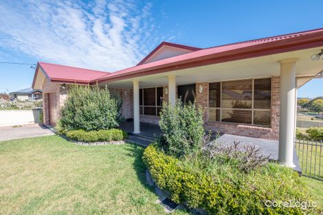 Property photo of 16 Bates Avenue Glen Innes NSW 2370