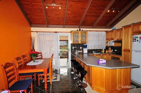 8 Finlay St, Slacks Creek, QLD 4127