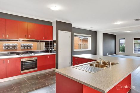 Property photo of 14 Halford Way Strathtulloh VIC 3338