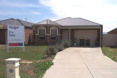 6 Tamborine Way, Caroline Springs, VIC 3023