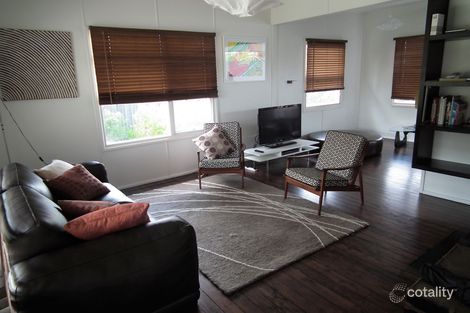 18 Renown Ave, Shoalhaven Heads, NSW 2535