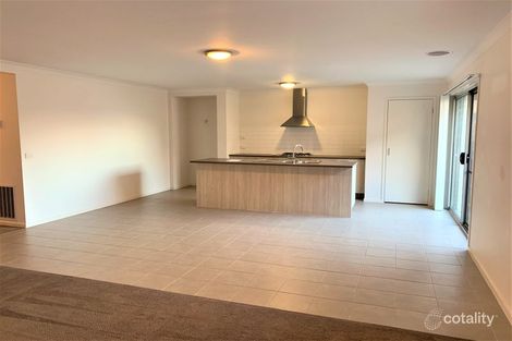 Property photo of 26 Jansar Street Point Cook VIC 3030