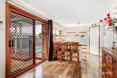 Property photo of 36 Maple Crescent Hoppers Crossing VIC 3029