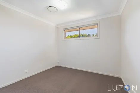 Property photo of 8 Gourgaud Street Casey ACT 2913