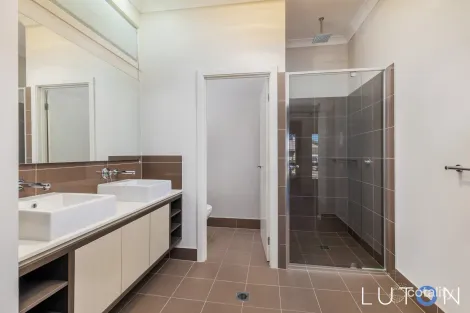 Property photo of 8 Gourgaud Street Casey ACT 2913