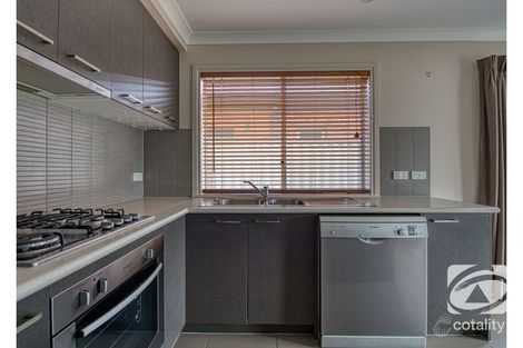 Property photo of 29 Warbler Street Pakenham VIC 3810