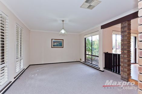 Property photo of 27 Lyndhurst Crescent Ferndale WA 6148