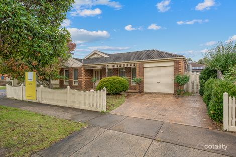 Property photo of 6 Spring Circuit Pakenham VIC 3810