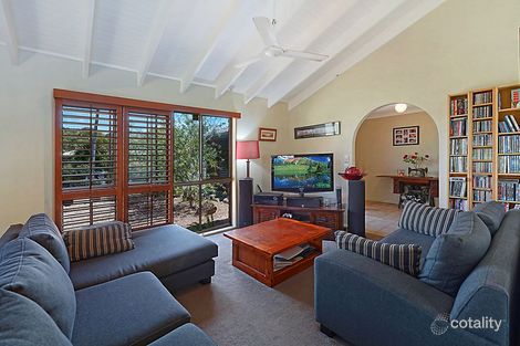 Property photo of 58 Lakefield Crescent Paradise Point QLD 4216