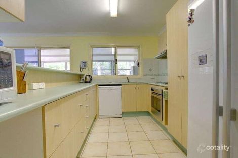 Property photo of 7 Almond Court Bushland Beach QLD 4818