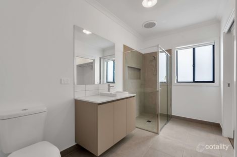 Property photo of 52 Gateau Drive Werribee VIC 3030