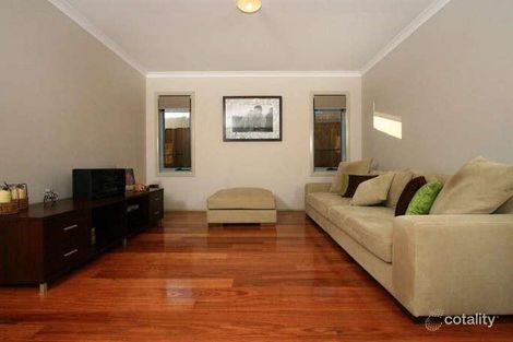 Property photo of 10 Westmere Street Berwick VIC 3806