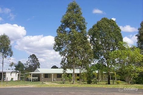 34 Lamont St, North Booval, QLD 4304