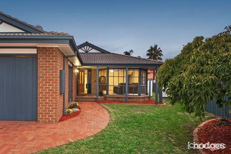 Property photo of 6 Aisha Crescent Dingley Village VIC 3172