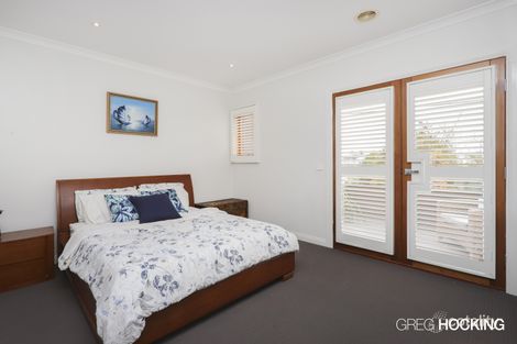 Property photo of 11 Jubilee Street Newport VIC 3015