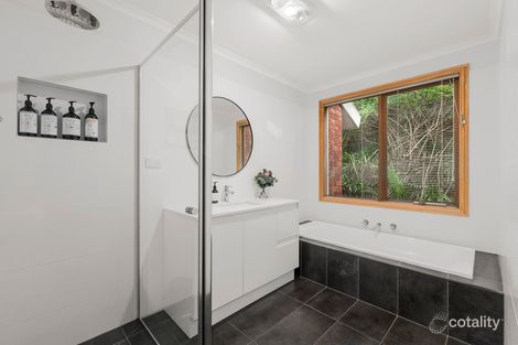 Property photo of 147 Ryans Road Eltham North VIC 3095