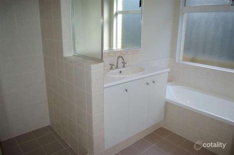 Property photo of 14 Abingdon Crescent Wellard WA 6170