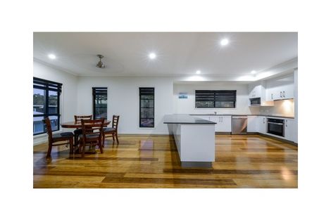 Property photo of 14 Yachtsmans Parade Cannonvale QLD 4802