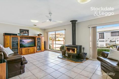 Property photo of 12 President Road Narre Warren South VIC 3805