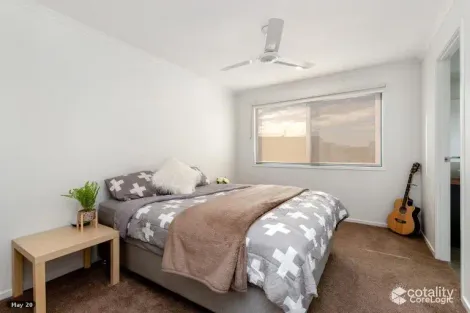 Property photo of 44 Bedarra Circuit Maroochydore QLD 4558