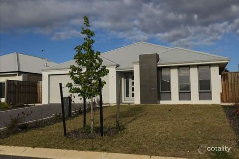 Property photo of 104 Sapphire Chase Wellard WA 6170