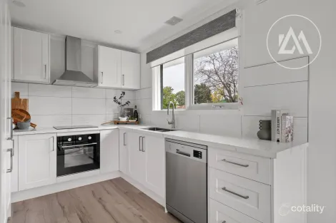 Property photo of 18 Railway Road Baxter VIC 3911