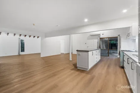 Property photo of 68 Durham Crescent Bray Park QLD 4500