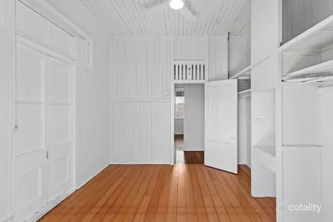 Property photo of 93 Jubilee Terrace Bardon QLD 4065