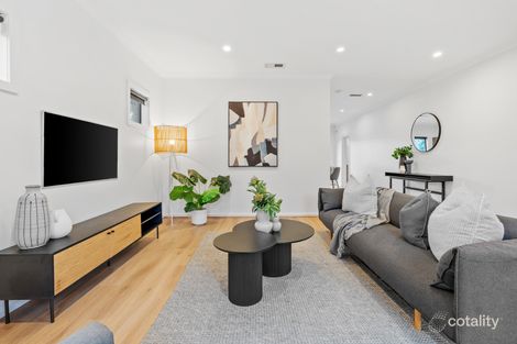 Property photo of 32 Lawn Crescent Braybrook VIC 3019