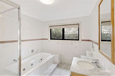 Property photo of 33 Perkins Drive Kellyville NSW 2155