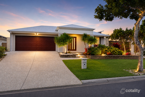 32 THE PENINSULA, BANKSIA BEACH, QLD 4507