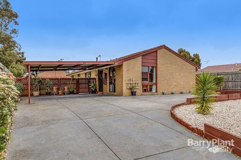 18 Chichester Dr, Taylors Lakes, VIC 3038