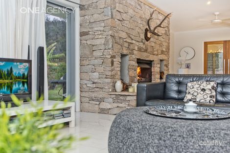 Property photo of 14 Wessling Close Cashmere QLD 4500