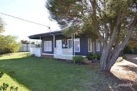 Property photo of 3 Pine Street Red Cliffs VIC 3496