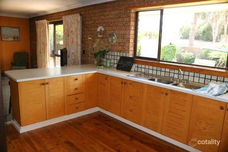 Property photo of 30 Camidge Close Kelso NSW 2795