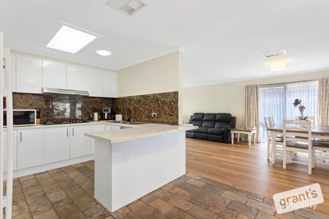 Property photo of 29 Greenacre Crescent Narre Warren VIC 3805